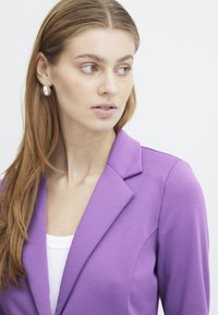 ICHI KATE - Blazer - chive blossom