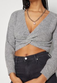 Even&Odd Sweter