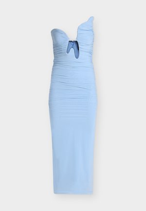 Φόρεμα midi σε ανοιχτό μπλε με ρυτιδωτές λεπτομέρειες, βαθύ V-λαιμόκοψη και ασύμμετρο ντεκολτέ, εφαρμοστή σιλουέτα και φερμουάρ εμπρός.