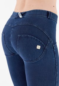 Freddy PUSH UP  - Jeans Skinny Fit - dark jeans seams on tone