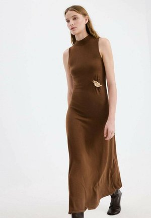 Vestido de punto - camel