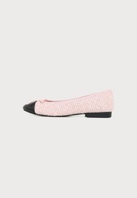 Non sélectionné, other pink textile