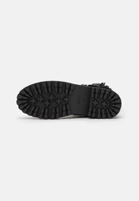 LIU JO Botas clássicas de cano curto - black