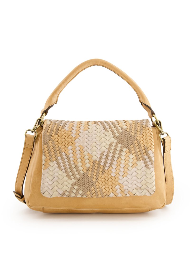 Gewebte Handtasche mit einem weichen gelben Lederkörper und einer strukturierten, creme- und braunfarbigen gewebten Vorderseite; verfügt über einen einfachen Obertragegriff und einen verstellbaren Riemen.