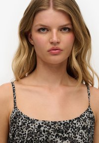 Superdry & Co BIAS CUT - Maxikjoler - grey animal print