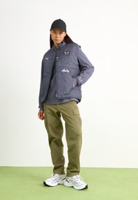 Puma BMW STATEMENT - Vesta - galactic gray
