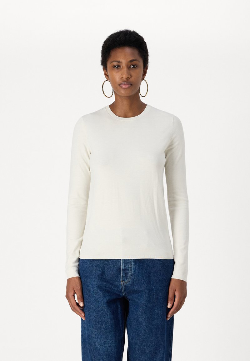 Calvin Klein COMFORT CREW-NECK - Džemperis - egret