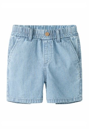 Lyseblå og hvite bomullsshortser med vertikale striper, elastisk midje, knappelukking, beltestropper og frontlommer.