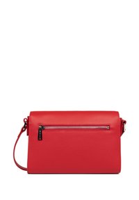 Borsa a mano in pelle rossa con un design strutturato, dotata di una tasca con zip frontale e di una tracolla rimovibile. Texture liscia.