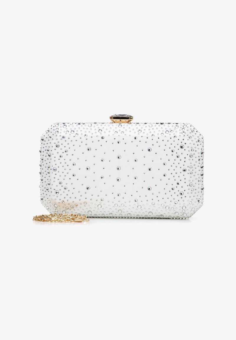 Cristallsmyckad vit clutch med en oktagonal form, guldbeslag, en svart accent på toppen och en guldkedjesträng.