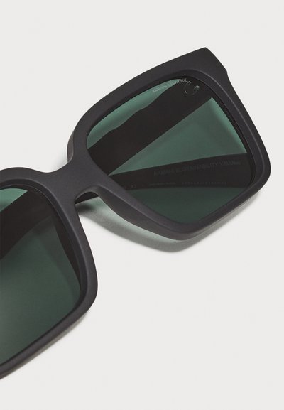 Armani Exchange Lunettes de soleil - matte black