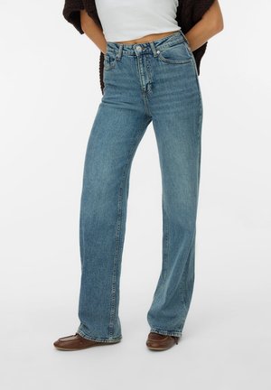 Vero Moda, Wide fit VMTESSA High rise - Wide leg - medium blue denim