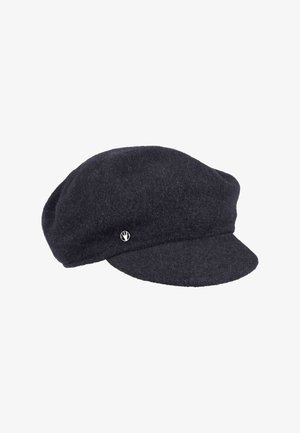 Cappello di lana nera con corona arrotondata e un piccolo accento circolare argentato sul lato. Texture morbida e visiera leggermente curva.