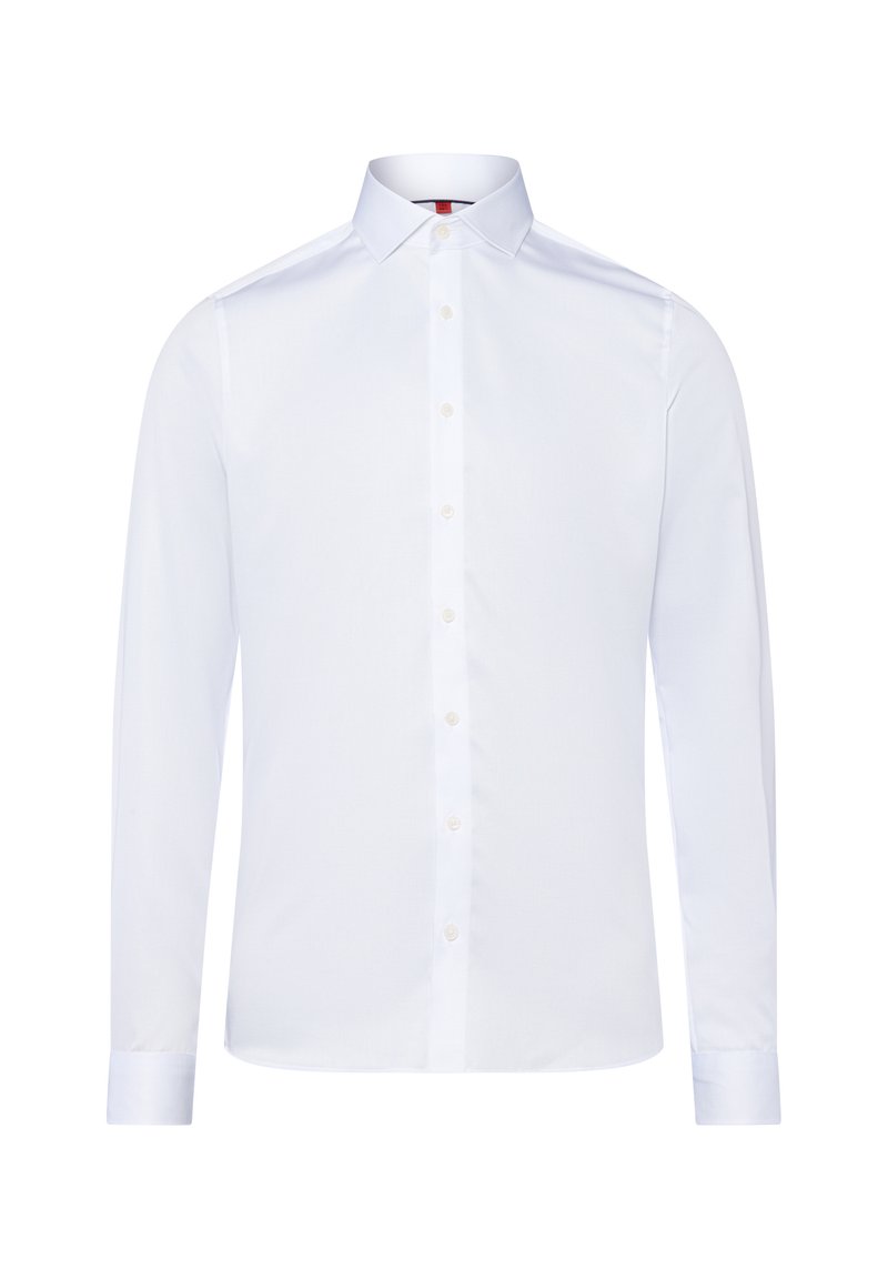 Camicia bianca a maniche lunghe realizzata in tessuto morbido, con colletto classico, abbottonatura completa e polsini con bottoni, dal taglio aderente.