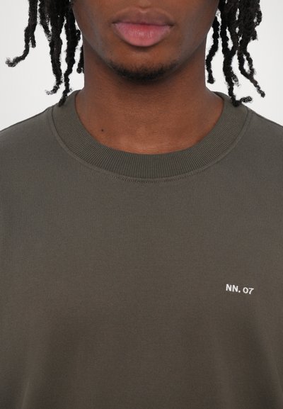 NN.07 TEE - Tricou basic - capers
