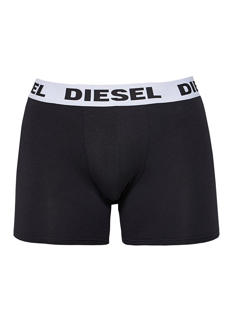 Boxer aderenti neri da uomo con un elastico bianco in vita che presenta il nome del marchio "DIESEL" in lettere nere grasse.