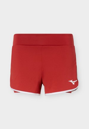 Røde atletikshorts med hvid kant og et lille hvidt logo på nederste højre side, vist på en ensfarvet baggrund.