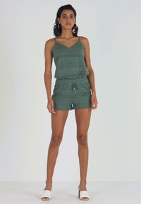 Vero Moda VMHONEY SINGLET - Top - laurel wreath