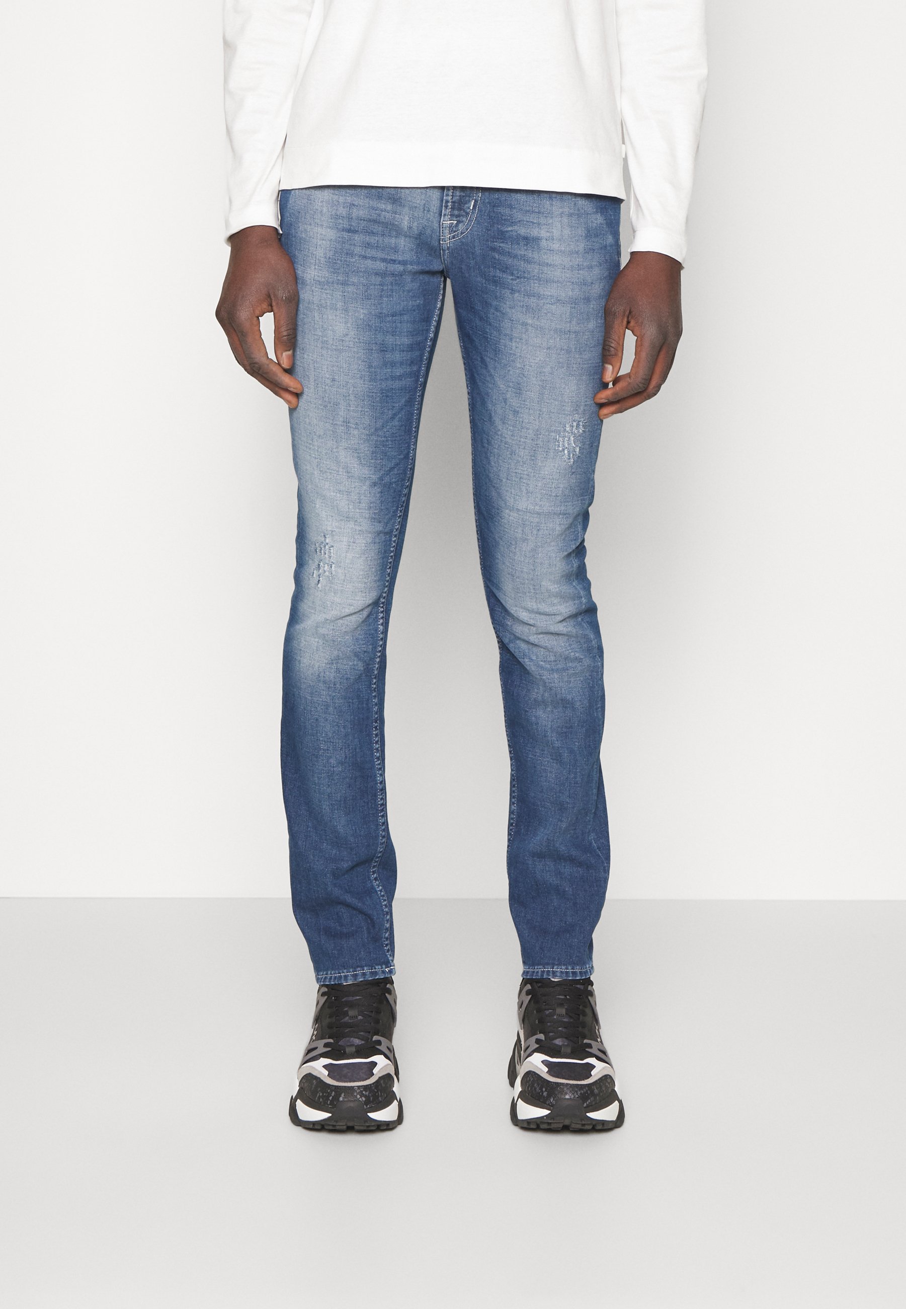 7 for all mankind Men's Designer Shoes 