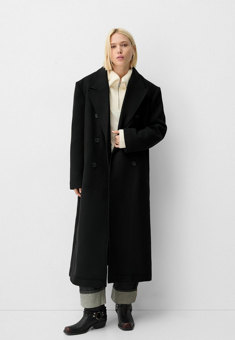 Bershka Mantel zwart