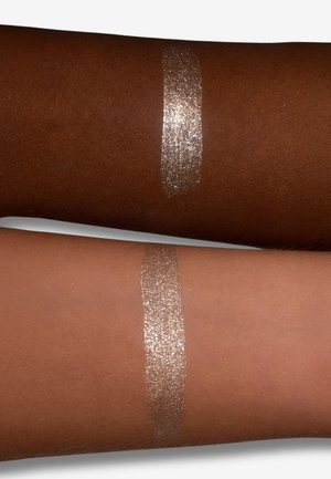 Κατάταξη 4: LH cosmetics - SPARKL - Σκιά ματιών