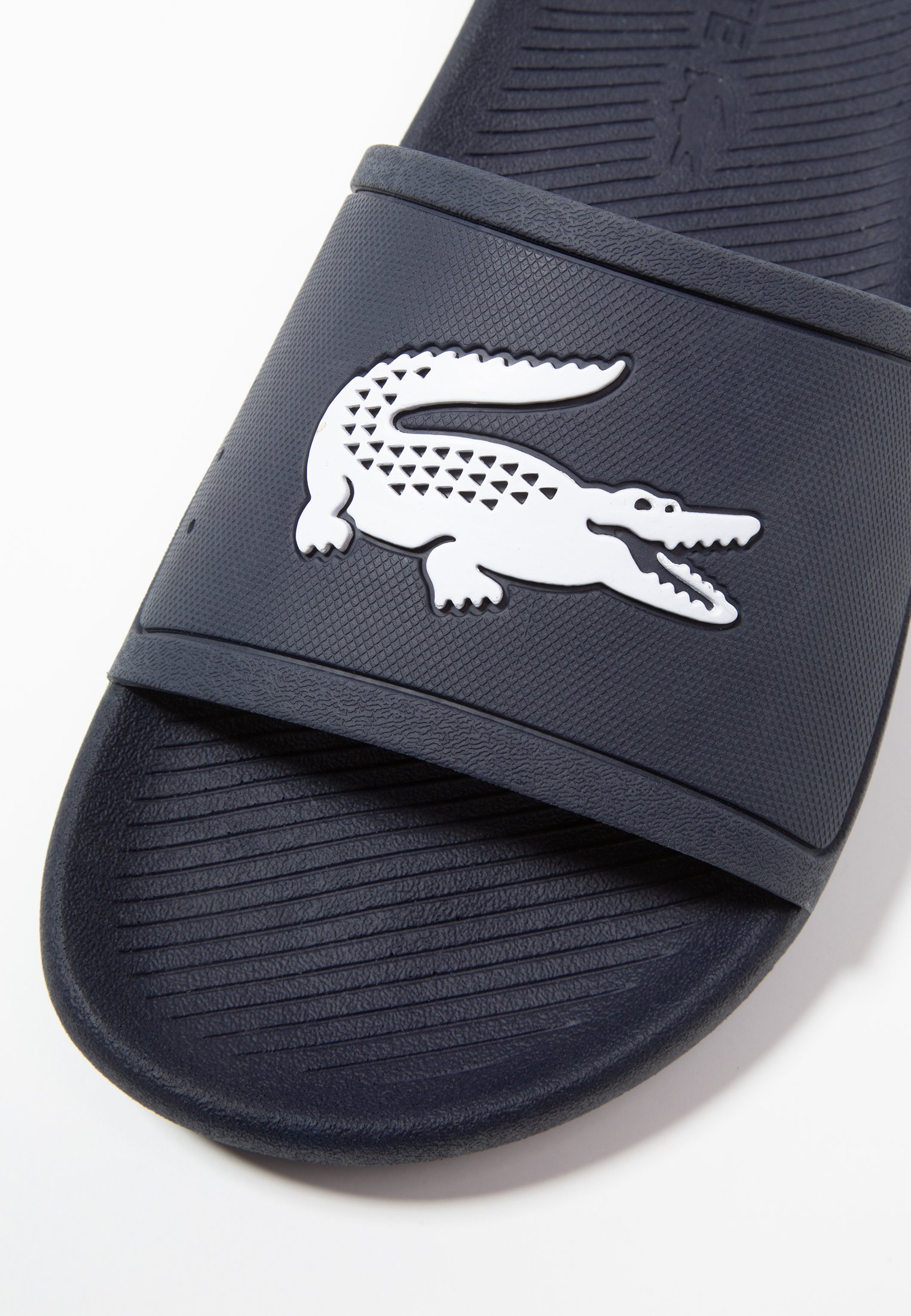 sandales lacoste