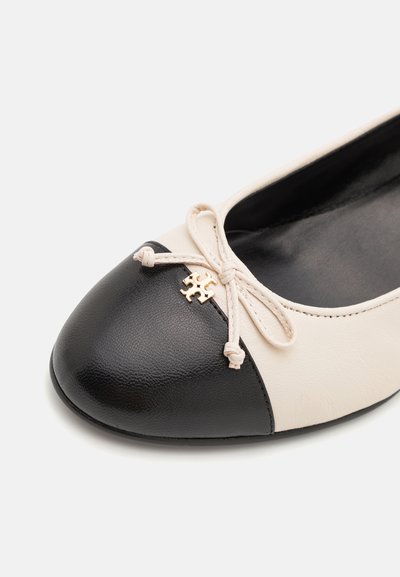 Tory Burch CAP TOE - Classic heels - light cream/perfect black