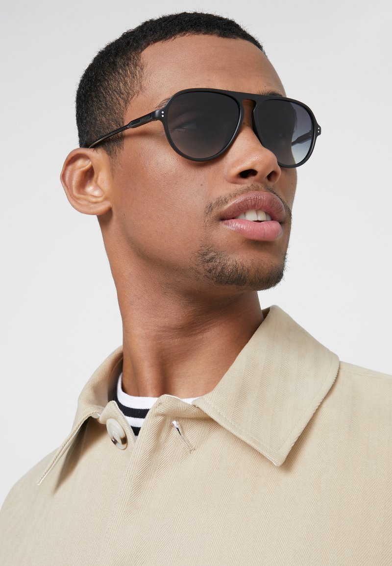 Herren Taschen & Koffer | Carrera Sonnenbrille matt black/schwarz - WN51048 Herren Taschen & Koffer | Carrera Sonnenbrille matt black/schwarz - WN51048