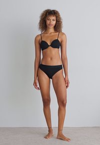 Calvin Klein Underwear TONAL LOGO BRIEF - Īsās apakšbikses - black/ink