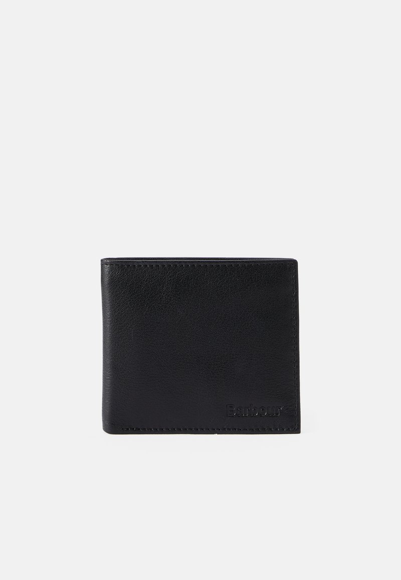 Zwarte leren portemonnee met een gladde textuur, bi-fold ontwerp en geperste logo. Heeft minimale stiksels en een compact rechthoekig formaat.