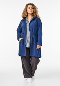 Zizzi FLASH - WASSERABWEISENDER  - Parka - black iris