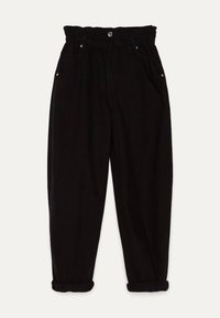 Svarta högmidjade byxor med ett rynkat midjeband, uppvikt nederkant och två framfickor. Tillverkade av mjukt, slätt tyg.