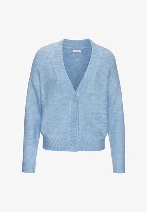 Hellblauer Strickcardigan mit V-Ausschnitt, drei Knöpfen vorne, langen Ärmeln sowie gerippten Bündchen und Saum.