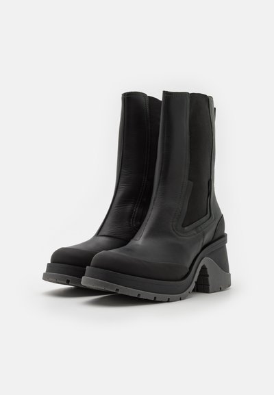 Filling Pieces GALI ZION UNISEX - Botas con plataforma - black