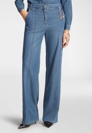 WANDA - Flared Jeans - blu