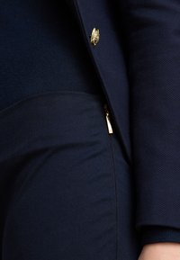 Lauren Ralph Lauren STRETCH-COTTON BLEND TWILL SKINNY PANT - Nadrágok - navy