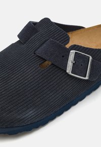 Birkenstock BOSTON LEVE REGULAR UNISEX  - Pantofole - midnight