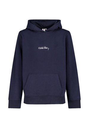 Granatowa bluza z kapturem z przednią kieszenią typu kangur i białym podpisem "Keith Haring" nadrukowanym na piersi.