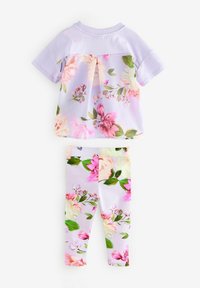 Baker by Ted Baker REGULAR FIT - 2 PIECE AND FLORAL  SET - Auduma bikses - purple