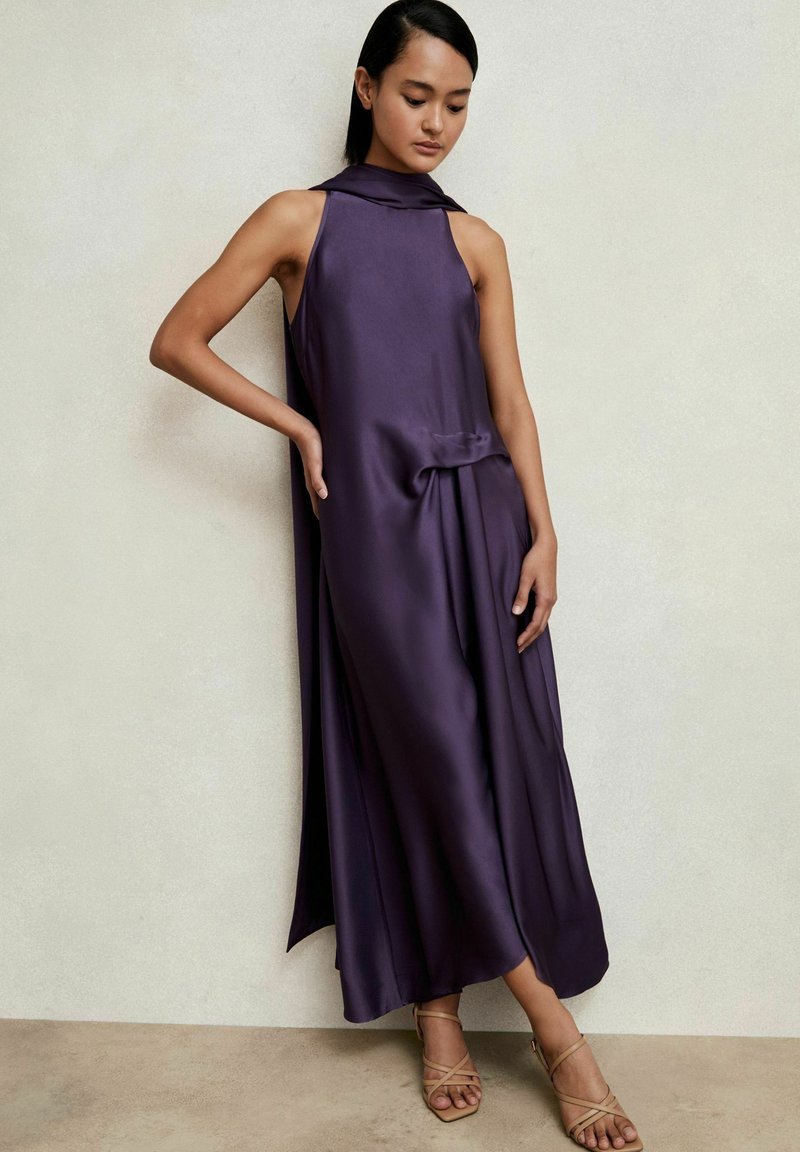 michelle purple dress Michelle Obama Purple Inauguration Day Outfit Meaning