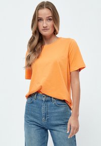Minus MICATHY TEE - Základné tričko - orange peel