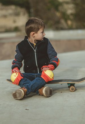 SET | FÜR ROLLER, INLINER UND SKATEBOA - Protection - firestorm