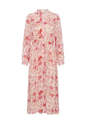 Rochie midi cu mâneci lungi, nasturi în față, imprimată cu flori roz și roșii și păsări, talie adunată și mâneci cu manșete pe un fundal alb.