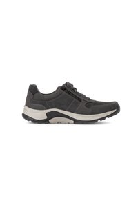 Grijze sportshoe met een gestructureerde bovenkant, contrasterende lichtere zool en een vetersluiting. Heeft een gevoerde kraag en gestikte accenten.
