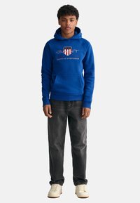 GANT ARCHIVE SHIELD HOODIE UNISEX - Jersey con capucha - lapis blue
