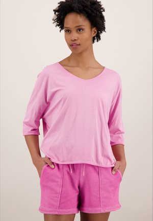 CARYL VNECK BOXY - T-shirt basic - fuchsia pink