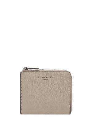Beige Leder-Geldbörse mit strukturiertem Finish, Reißverschluss und geprägtem Markenlogo auf der Vorderseite. Kompakte rechteckige Form.