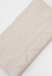 Valentino Bags ADA - Carteira - ecru