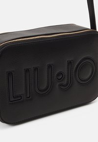 LIU JO CAMERA CASE - Borsa a tracolla - nero