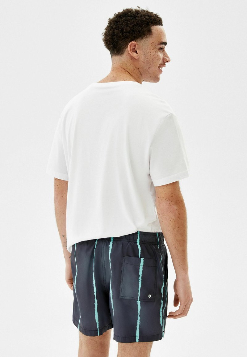 Herren Badehosen | Bershka TIE DYE Badeshorts black/schwarz - AE92030 Herren Badehosen | Bershka TIE DYE Badeshorts black/schwarz - AE92030